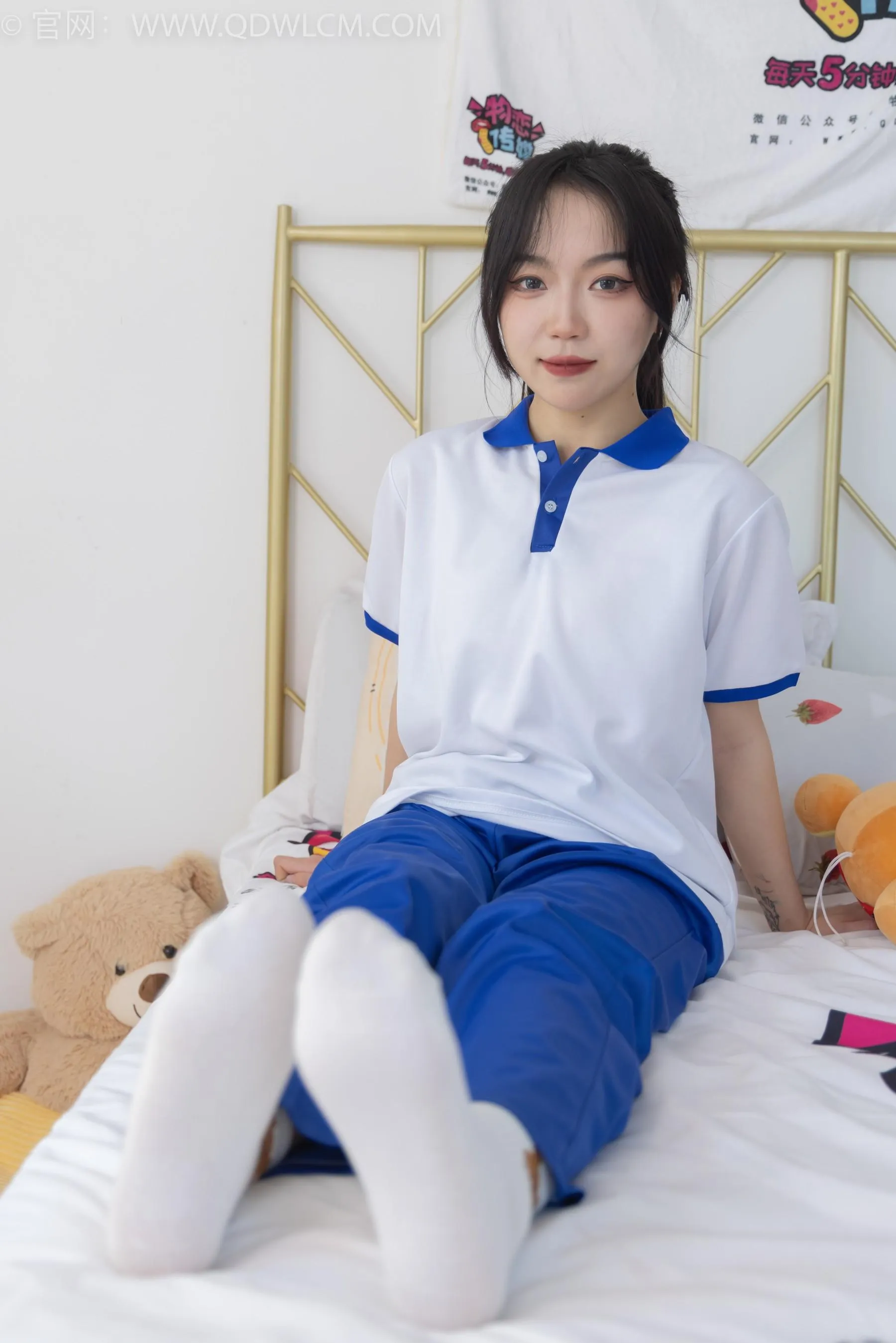物恋传媒 NO.1553 纱纱-青涩回忆 [151P]插图1